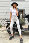 Kar Yıkamalı Eskitme Mom Jeans