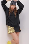 Crew Neck Oversize Basic Sweatshirt